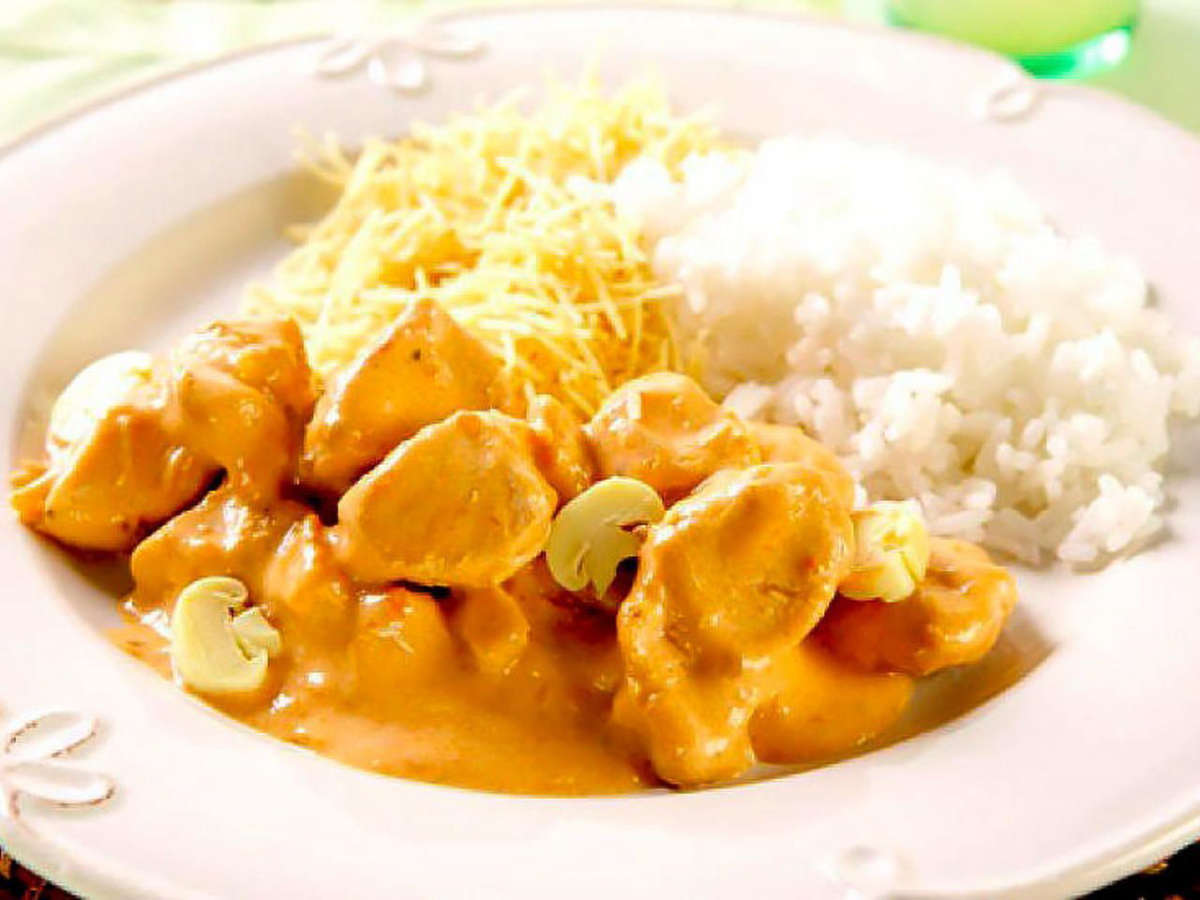 STROGONOFF DE FRANGO