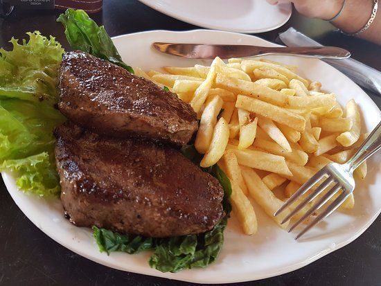 FILÉ MIGNON COM FRITAS